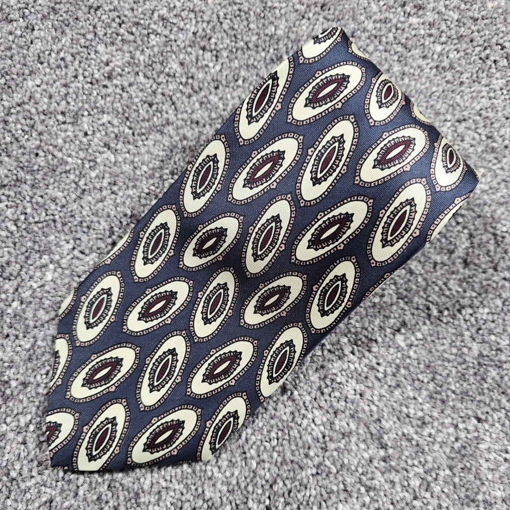 Vintage Robert Talbott Necktie Blue Cream Medallion Silk Carmel Valley HandSewn